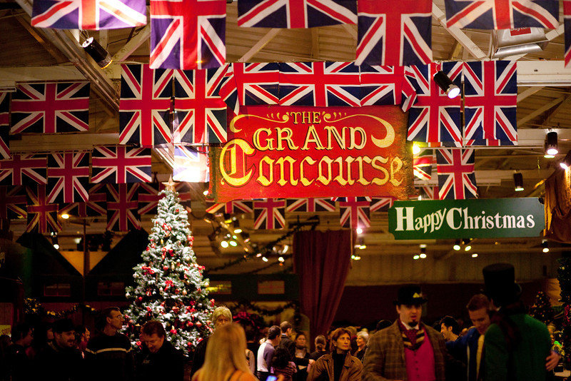 The Dickens Christmas Fair adds colors and life to the rainy San Francisco in December